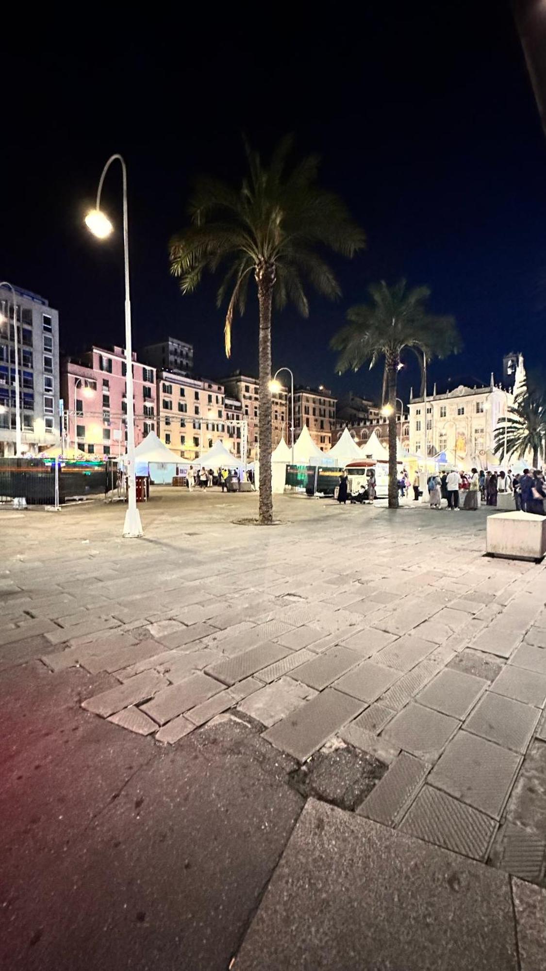 Centro Storico Caruggi 2Min Acquario Pellicceria Superior Loft Palazzo Rolli Apartment เจนัว ภายนอก รูปภาพ